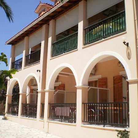 Loukas Inn Family Resort Κερί Εξωτερικό φωτογραφία