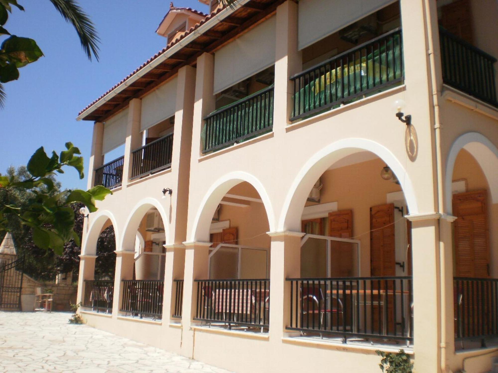 Loukas Inn Family Resort Κερί Εξωτερικό φωτογραφία